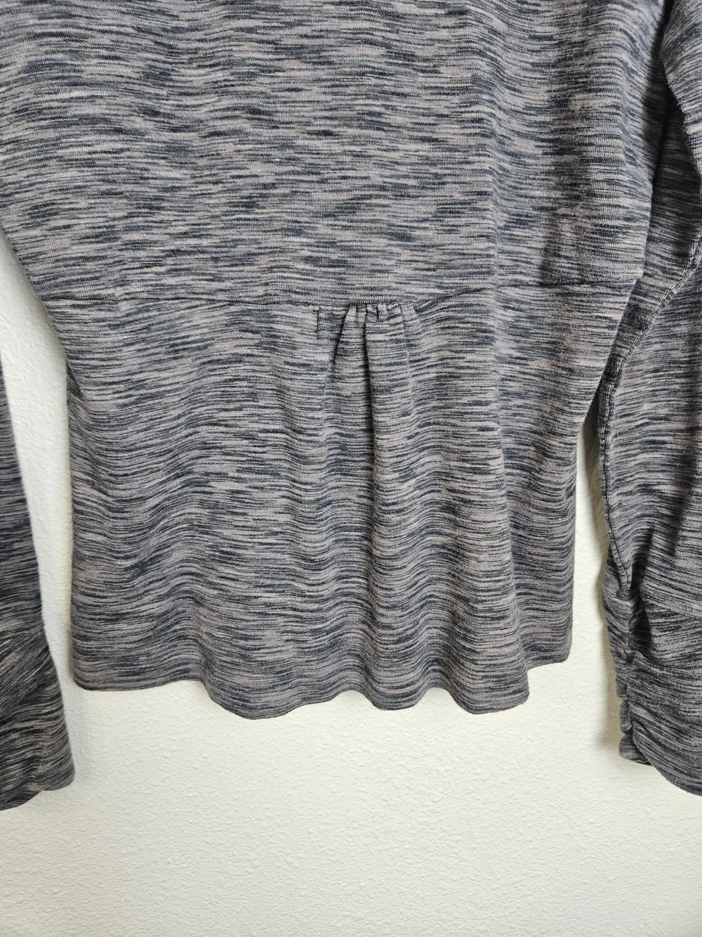 Columbia Women's Grey Space-Dye Pullover Long Sleeve Top Medium